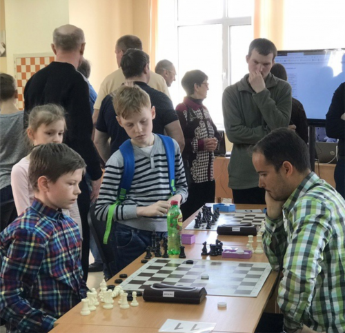 Турнир "Двоеборье": шашки и шахматы
